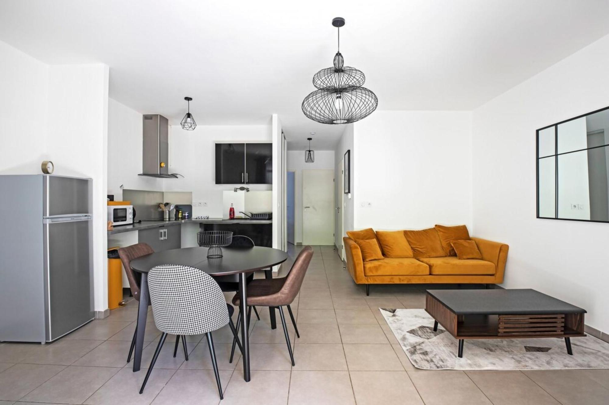 Le Juvignacois- 2 Bedrooms And Large Terrace ! المظهر الخارجي الصورة